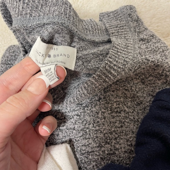 Lucky Brand Sweater Bundle 3 Medium Spring Lightweight Knit Navy White - Picture 4 of 12